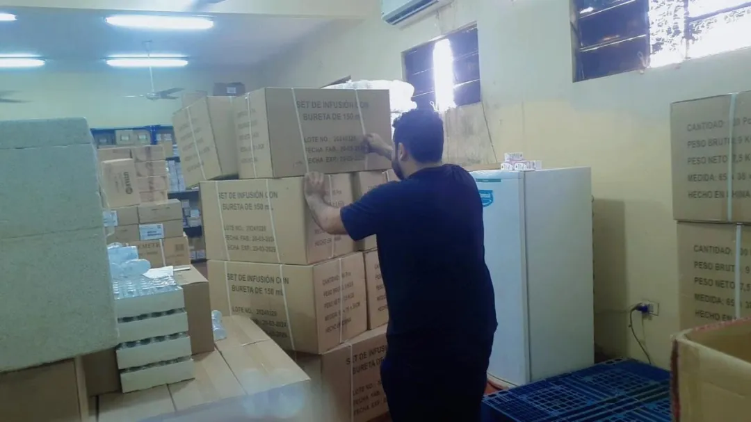 Pacientes con enfermedades crónicas reciben lotes de medicamentos a través de la Xlll Región Sanitaria