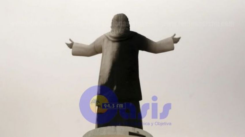 Así quedó tras un incendio la estatua de Cristo en Perú donada por Odebrecht