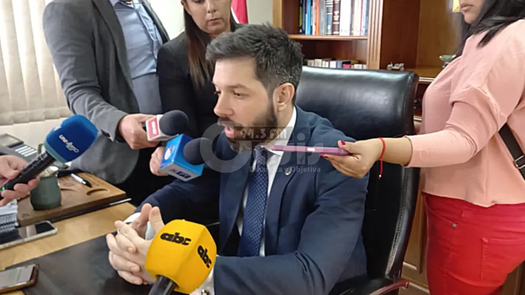 Juez justifica allanamiento nocturno para que no se destruyeran pruebas