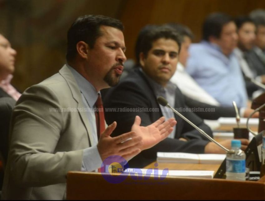 Retiran los fueros a Quintana