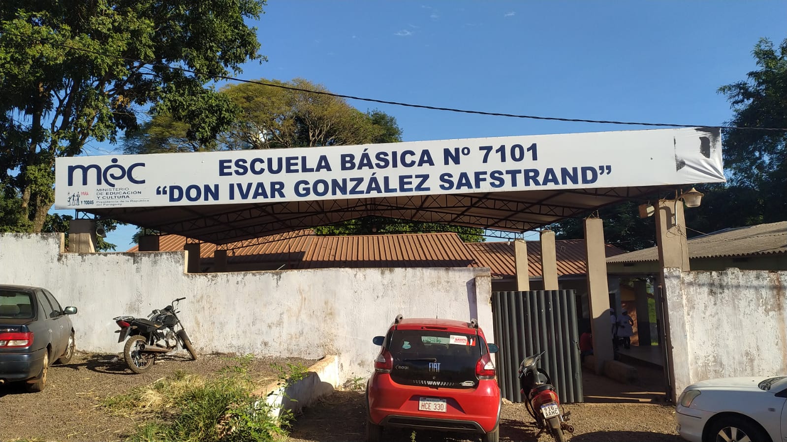 Tras viralización de falta de rubro en una Esc. de Romero Cue, autoridades prometieron solución
