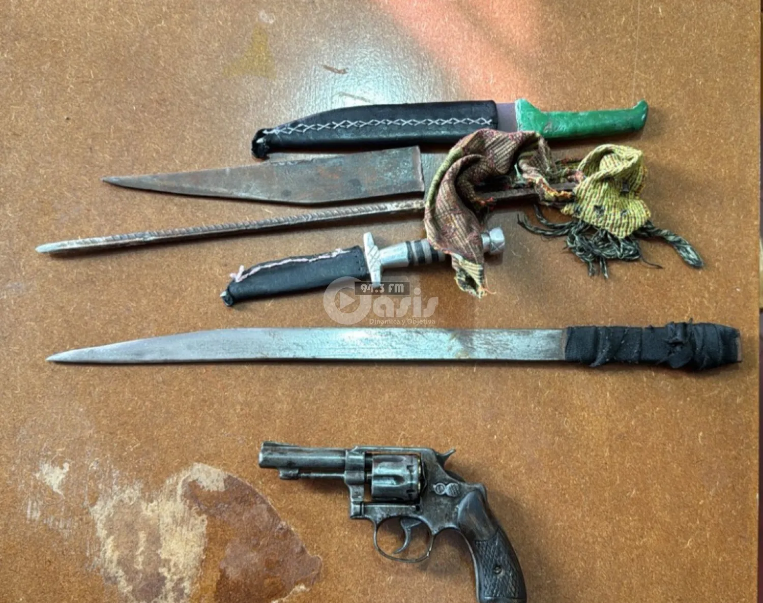 Hallan un revólver y armas blancas durante control en la Penitenciaría de Pedro Juan