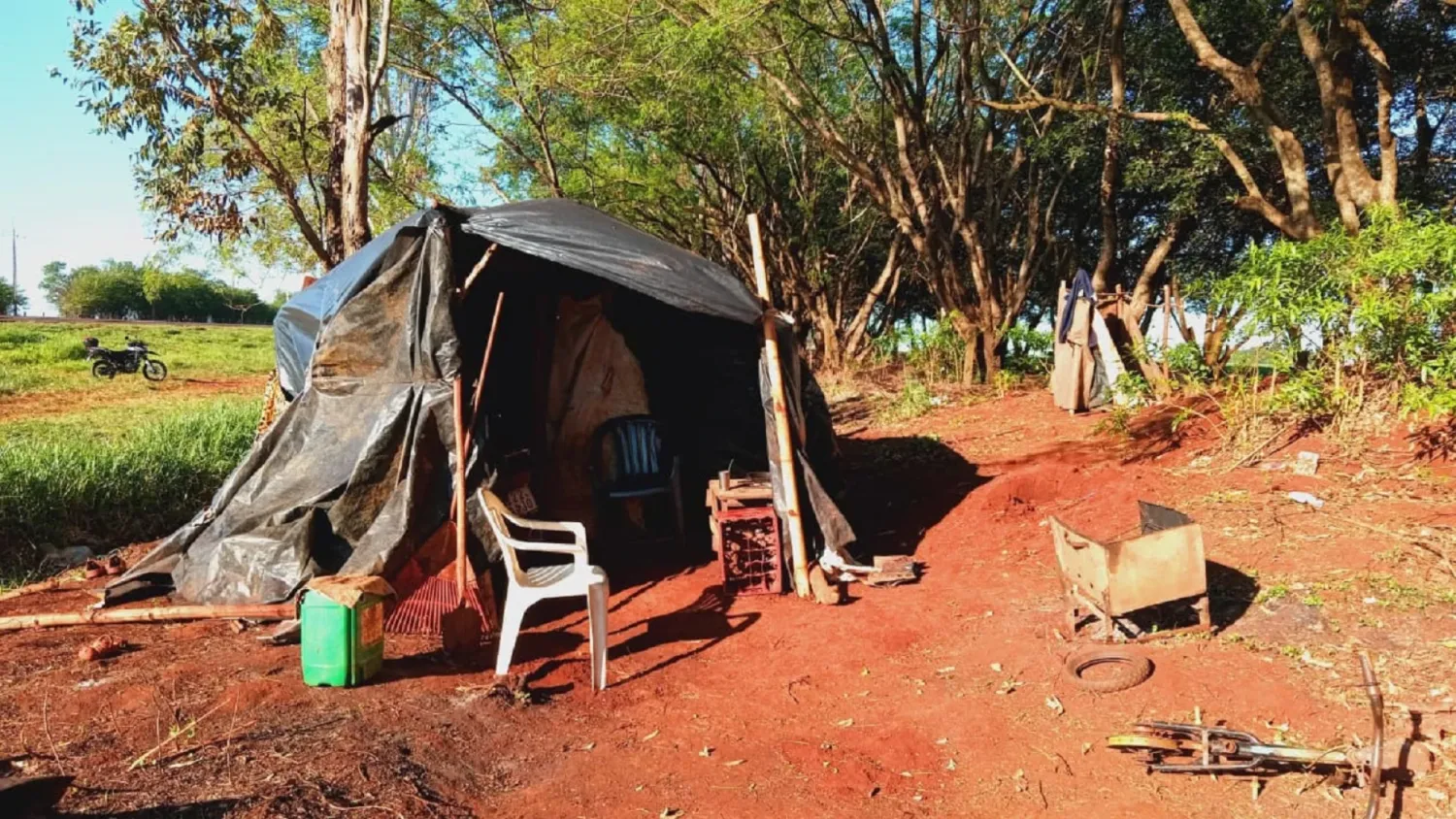 Invasores abandonan inmueble rural tras intervención