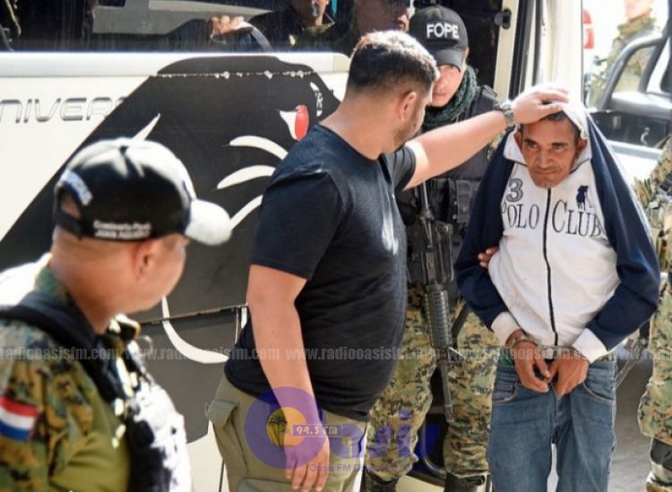 Fiscalía toma declaración a detenidos por crimen de periodista