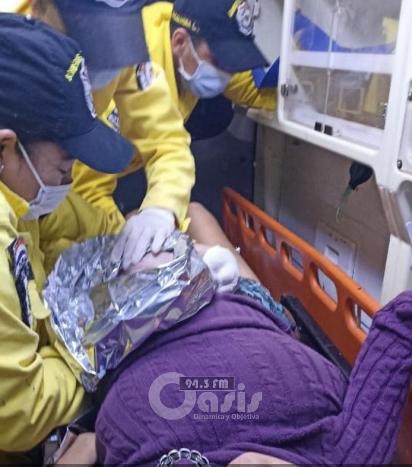 Bomberos de Pedro Juan realizaron un parto de urgencia en ambulancia