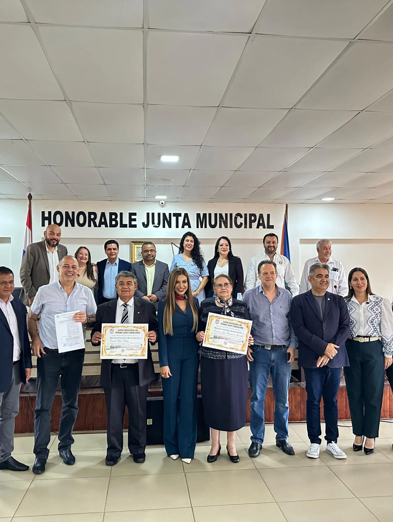 Junta Municipal de PJC rinde homenaje a miembros de cooperación institucional de la frontera