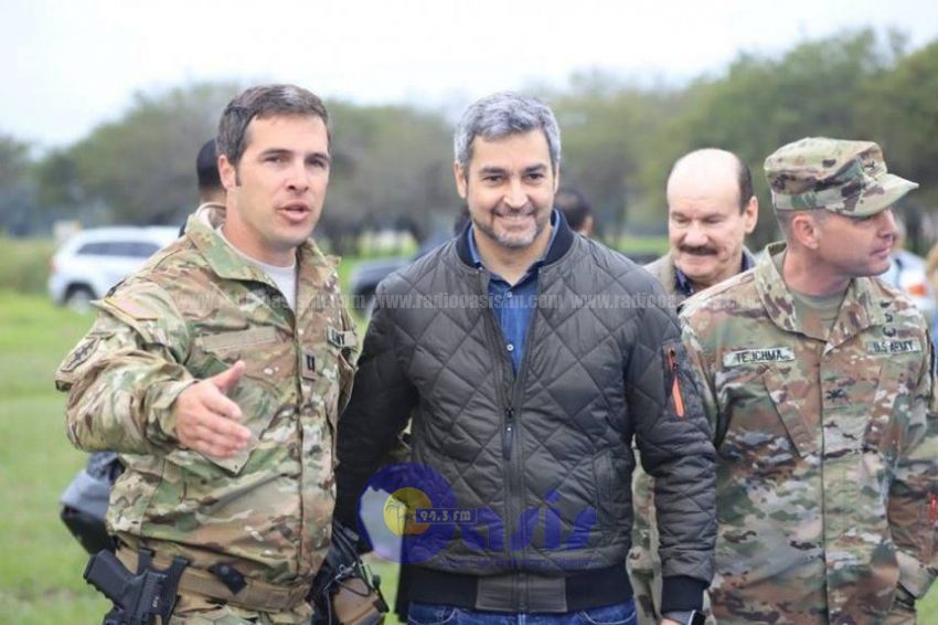Presidente realiza cambios en la cúpula castrense