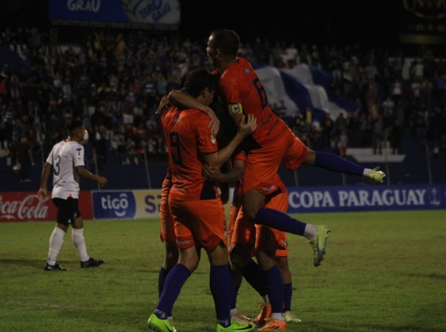 El Gallo canta hasta en la Copa Paraguay