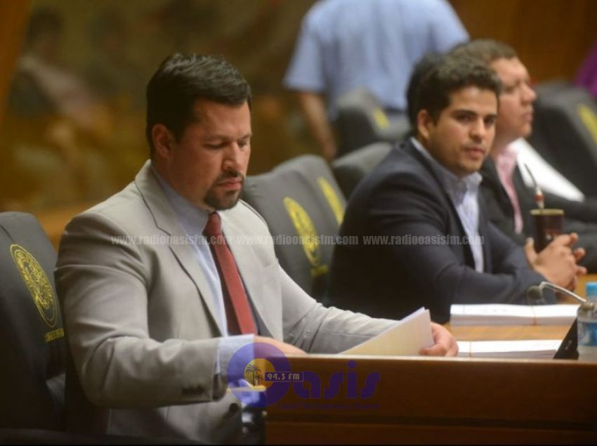 Quintana pide su desafuero