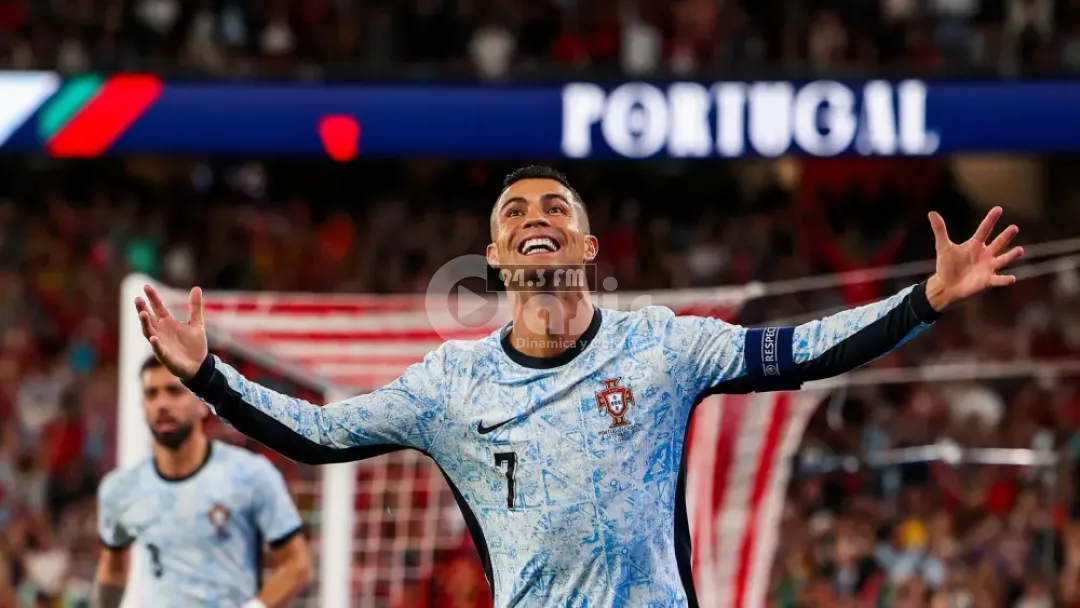 Cristiano Ronaldo alcanza los 900 goles oficiales