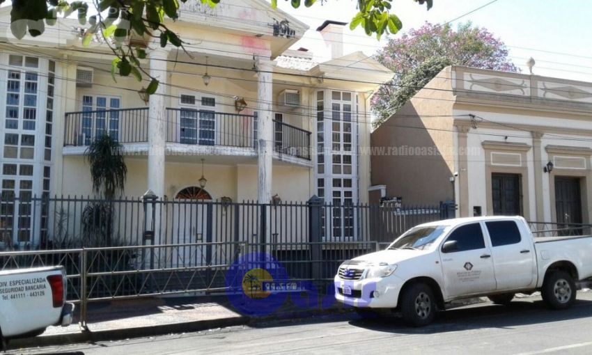 Allanan casa de González Daher.