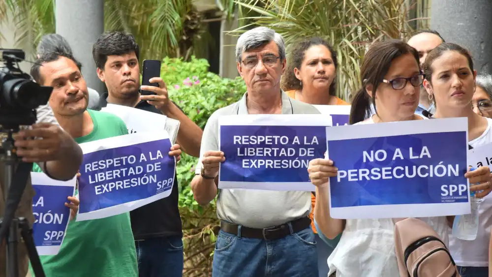 Periodistas se manifiestan contra ataques a la libertad de expresión: “No tenemos miedo”