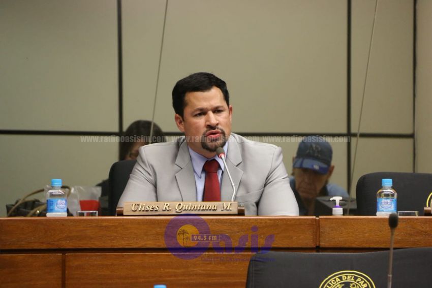 Procesan a diputado Ulises Quintana y ordenan su detención