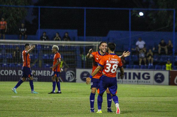 El Gallo Norteño pasará toda la semana siendo líder del torneo