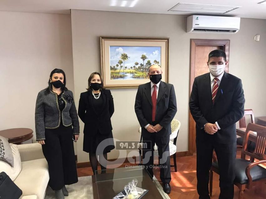Autoridades Judiciales de Pedro Juan se presentaron ante el nuevo súper Intendente