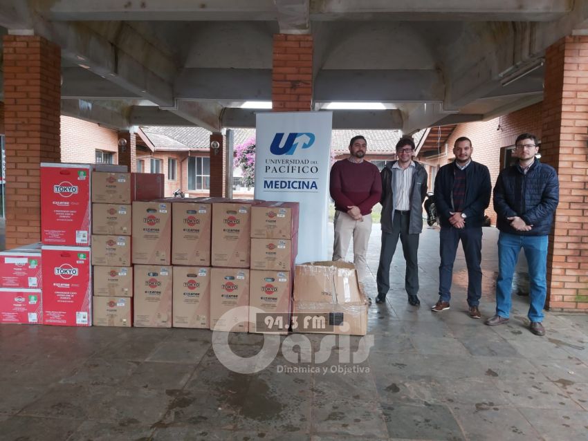 Universidad del Pacifico dona aires acondicionados al Hospital Regional de PJC