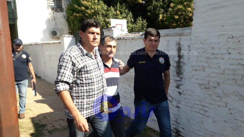 Detienen a exgobernador por vínculos con un asesinato