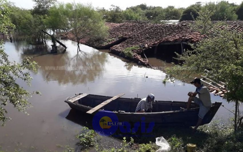 Más comunidades de Concepción afectadas por suba del río