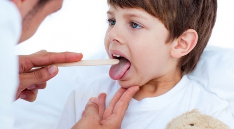 Laringitis, un trastorno frecuente en esta época