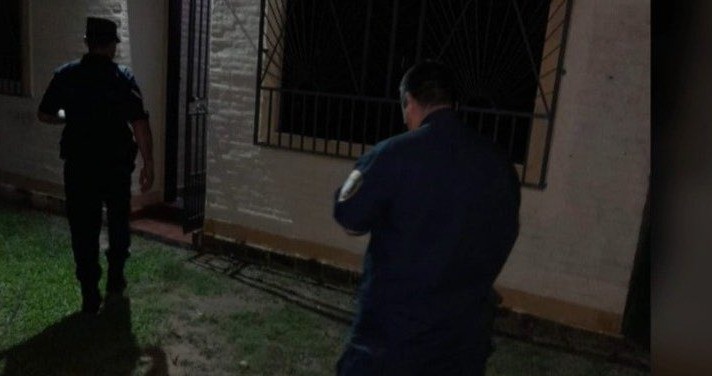 Hirió a balazos a su exesposa y a su exsuegra, luego se suicidó