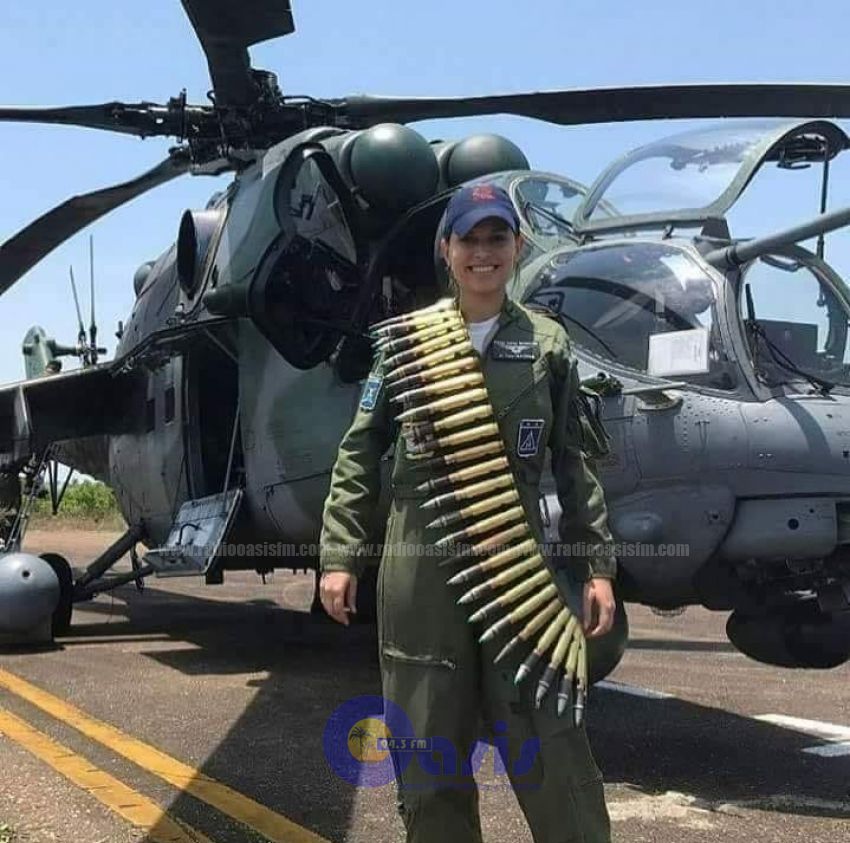 HISTORICO: PRIMERA MUJER PILOTO DE COMBATE EN BRASIL