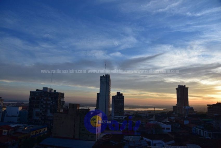 Anuncian día caluroso y con lluvias en el Sur