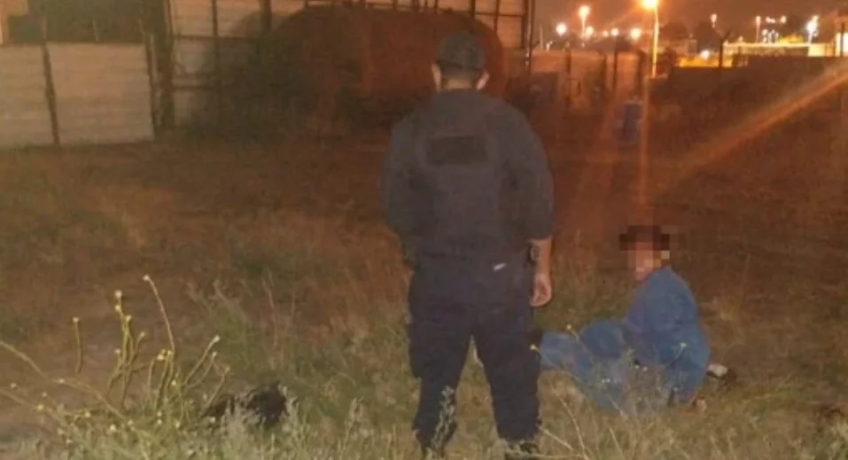 Mecánico redujo a supuesto delincuente con ayuda de vecinos