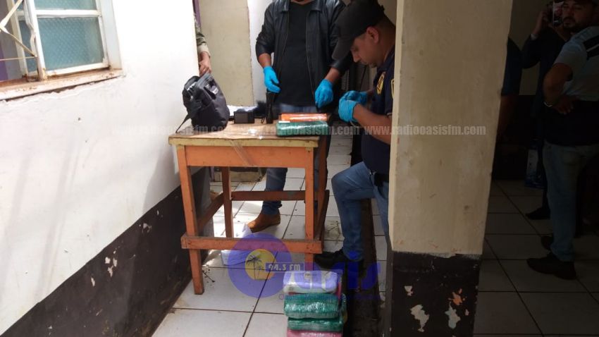 Allanan hospedaje e Incautan 12 kilos de cocaína en Pedro Juan