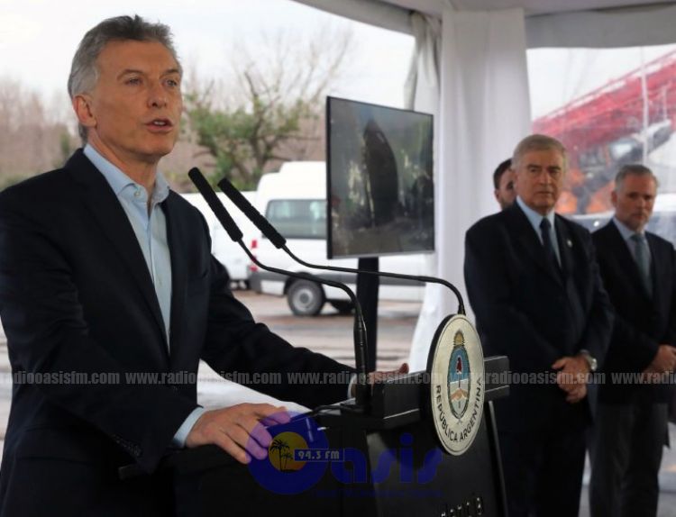 Argentina apela al control cambiario en un intento para frenar la crisis