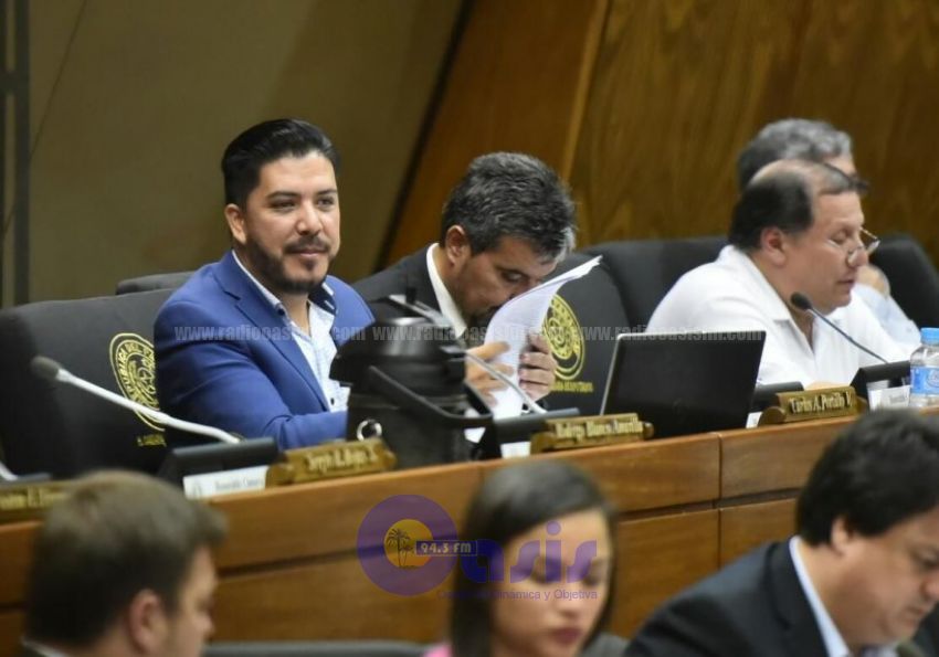 Urgen expulsar a Portillo