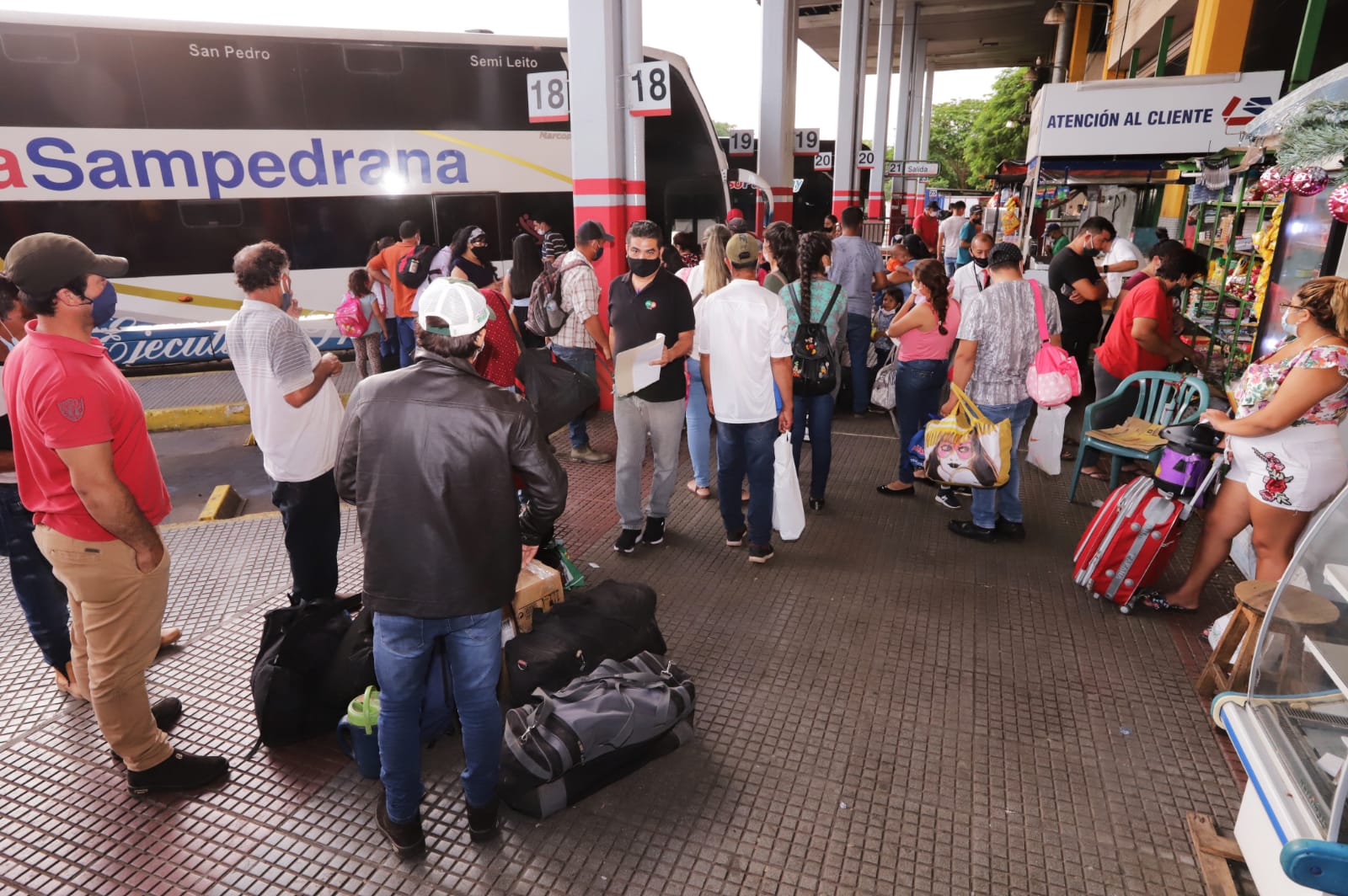 Dinatran libera horarios de buses para festividad de la Virgen de Caacupé