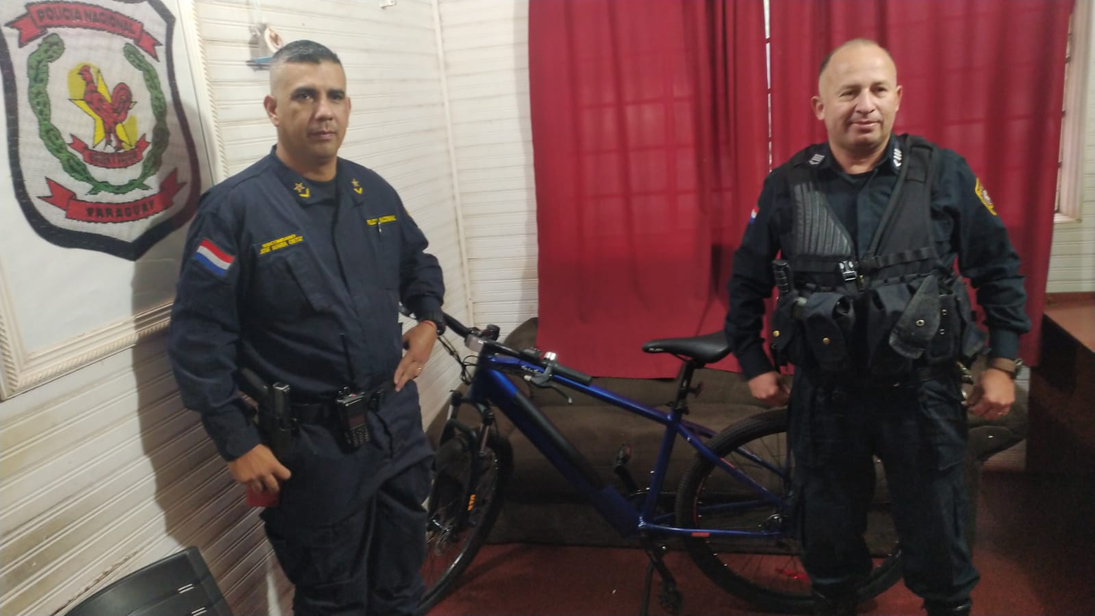 Recuperan bicicleta robada de local farmacéutico