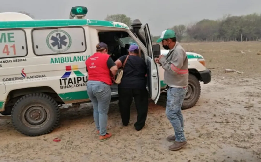 Joven embarazada fallece mientras esperaba ambulacia