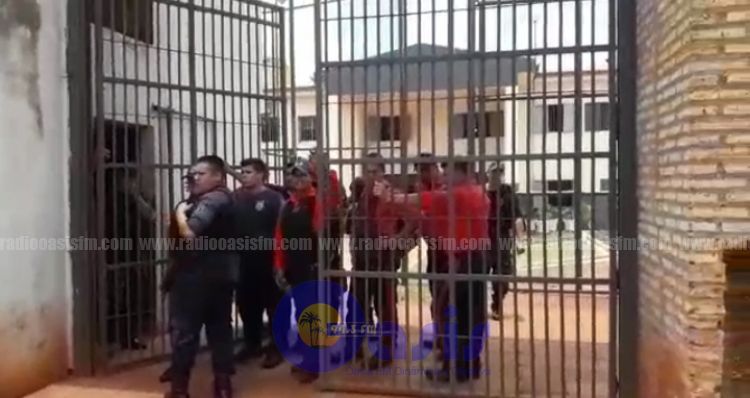 Unos 28 guardias están demorados
