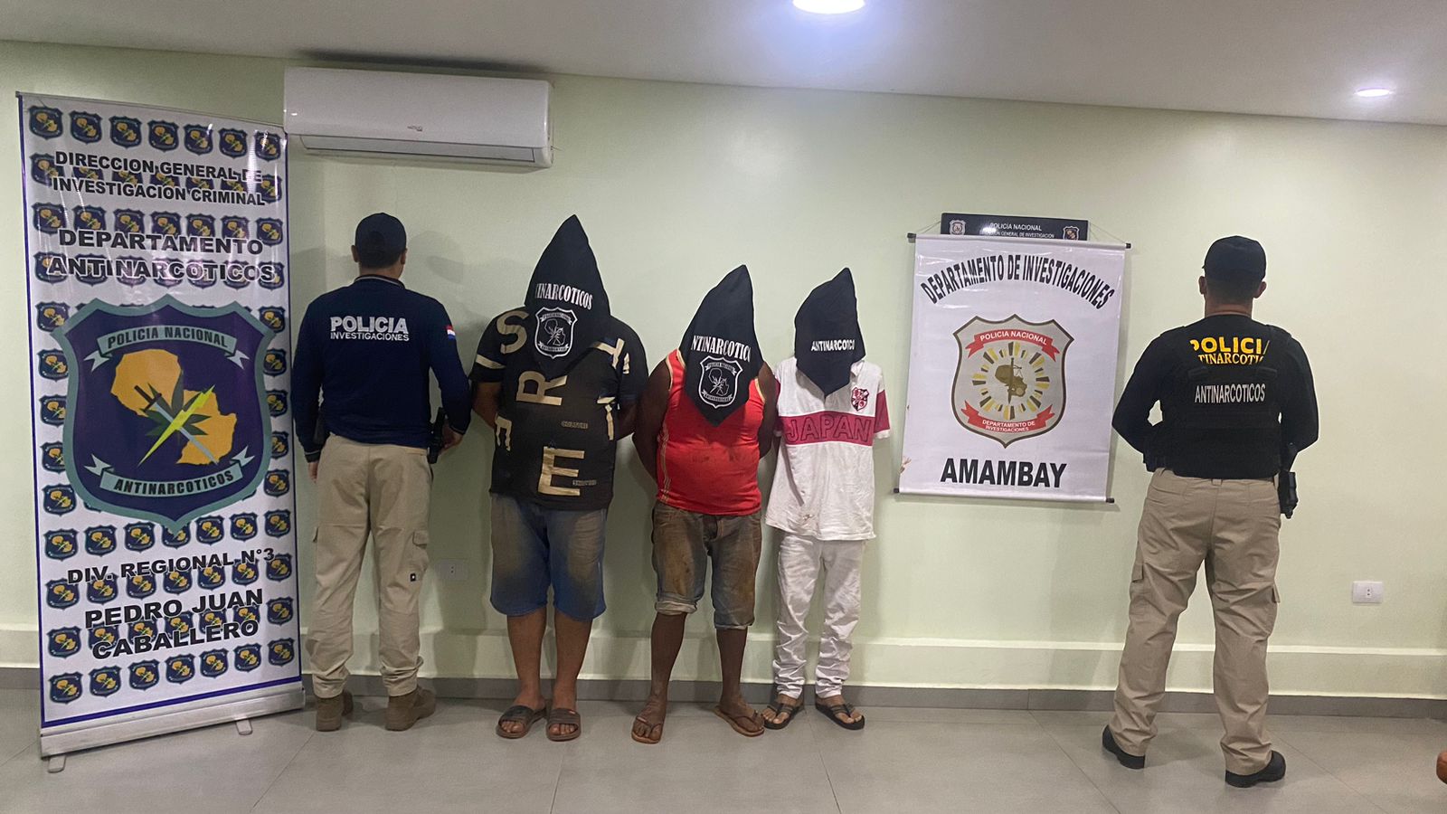 Detienen a tres microtraficantes en Gral. Genes