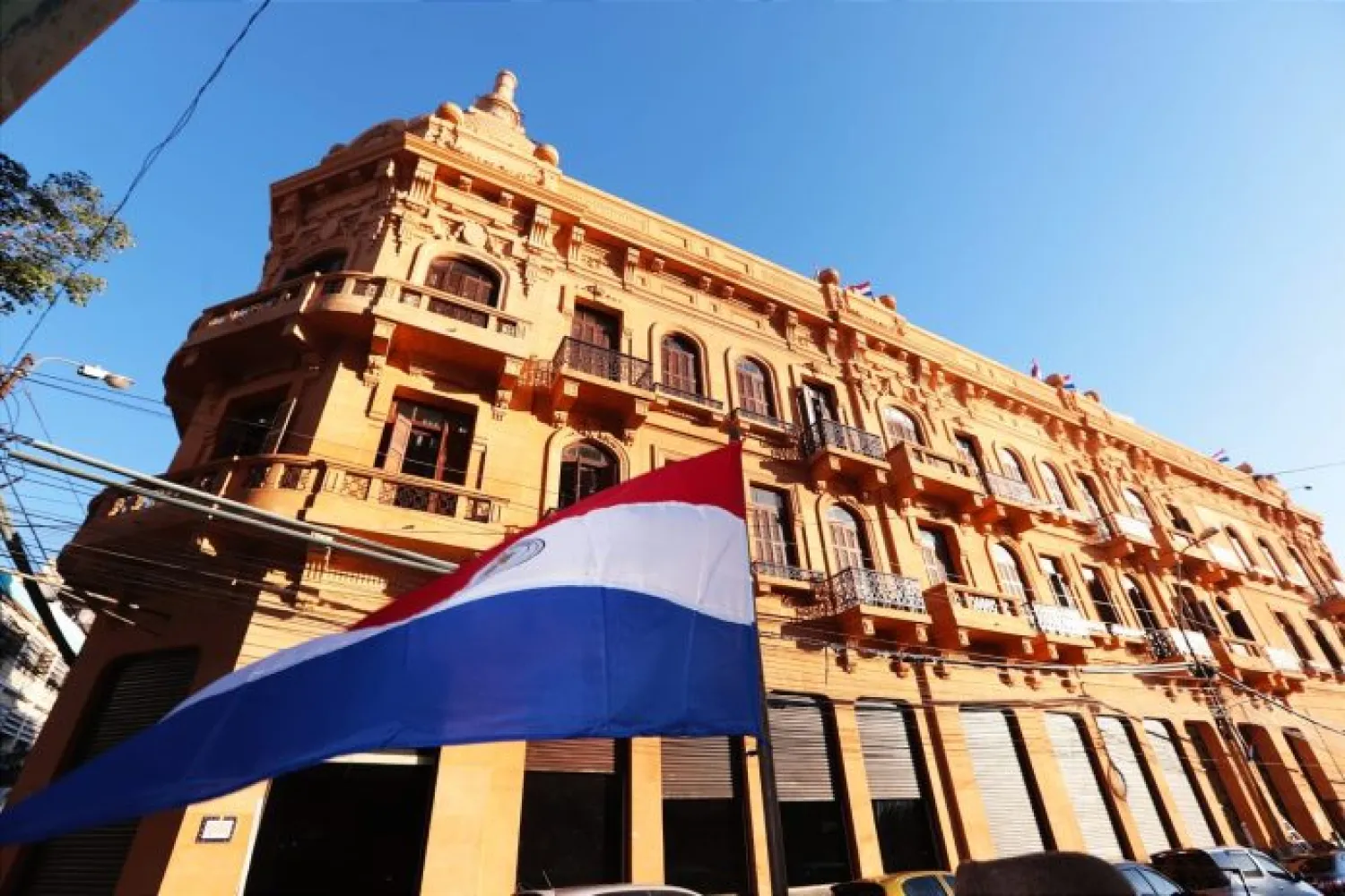 Paraguay logra histórica colocación de Bonos Soberanos en guaraníes por US$ 1.000 millones