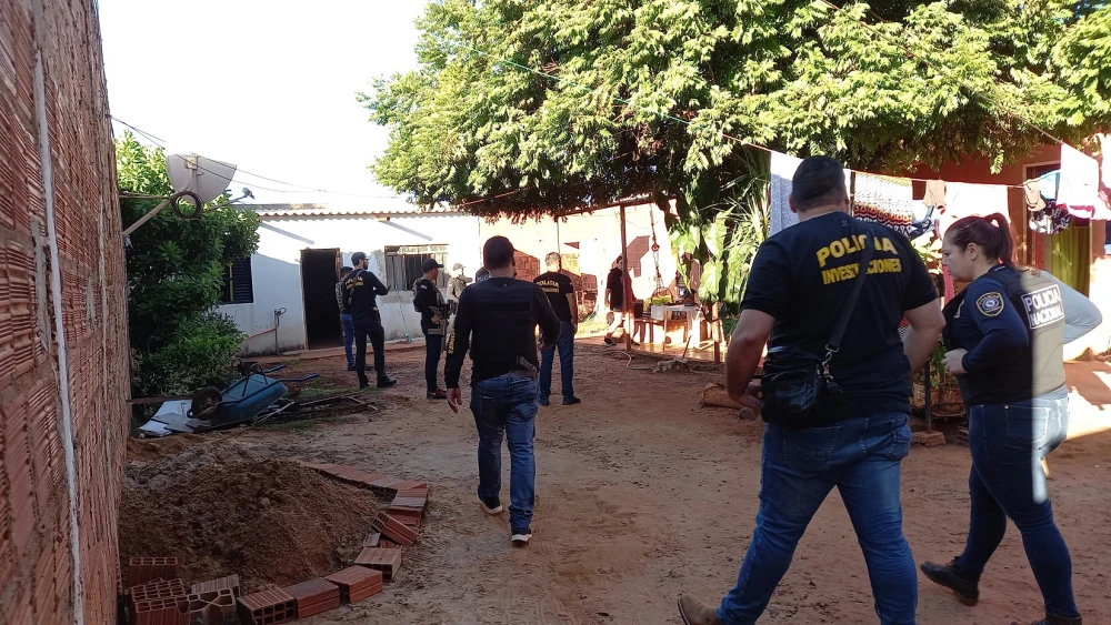 Séxtuple homicidio: Infructuoso allanamiento en busca de evidencias en Pedro Juan Caballero