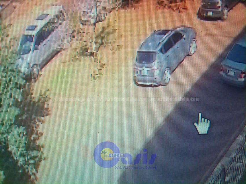 Roban G. 45 millones de una camioneta estacionada