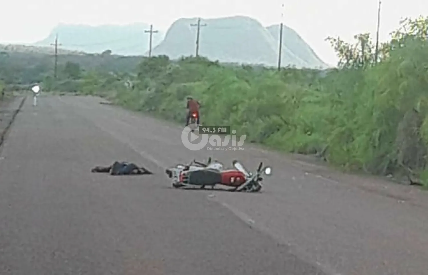 Joven motociclista fallece tras caer sobre la Ruta PY08 en Puente Aquidabán