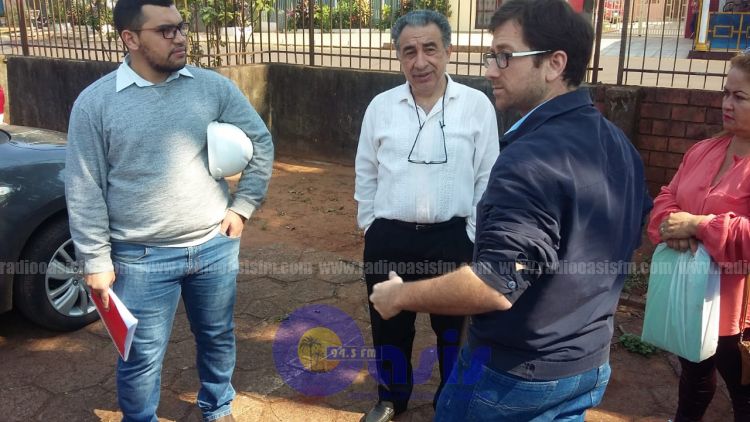 Técnicos de Itaipú verifican Hospital de PJC para iniciar obras para sala de Terapia