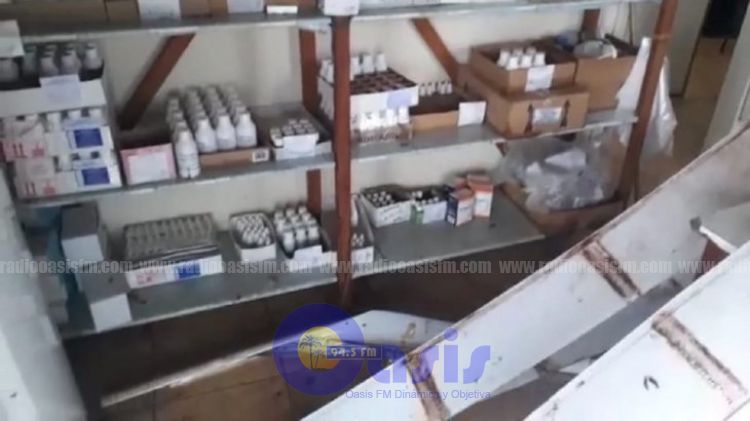 Cae parte del techo en el IPS de Pedro Juan