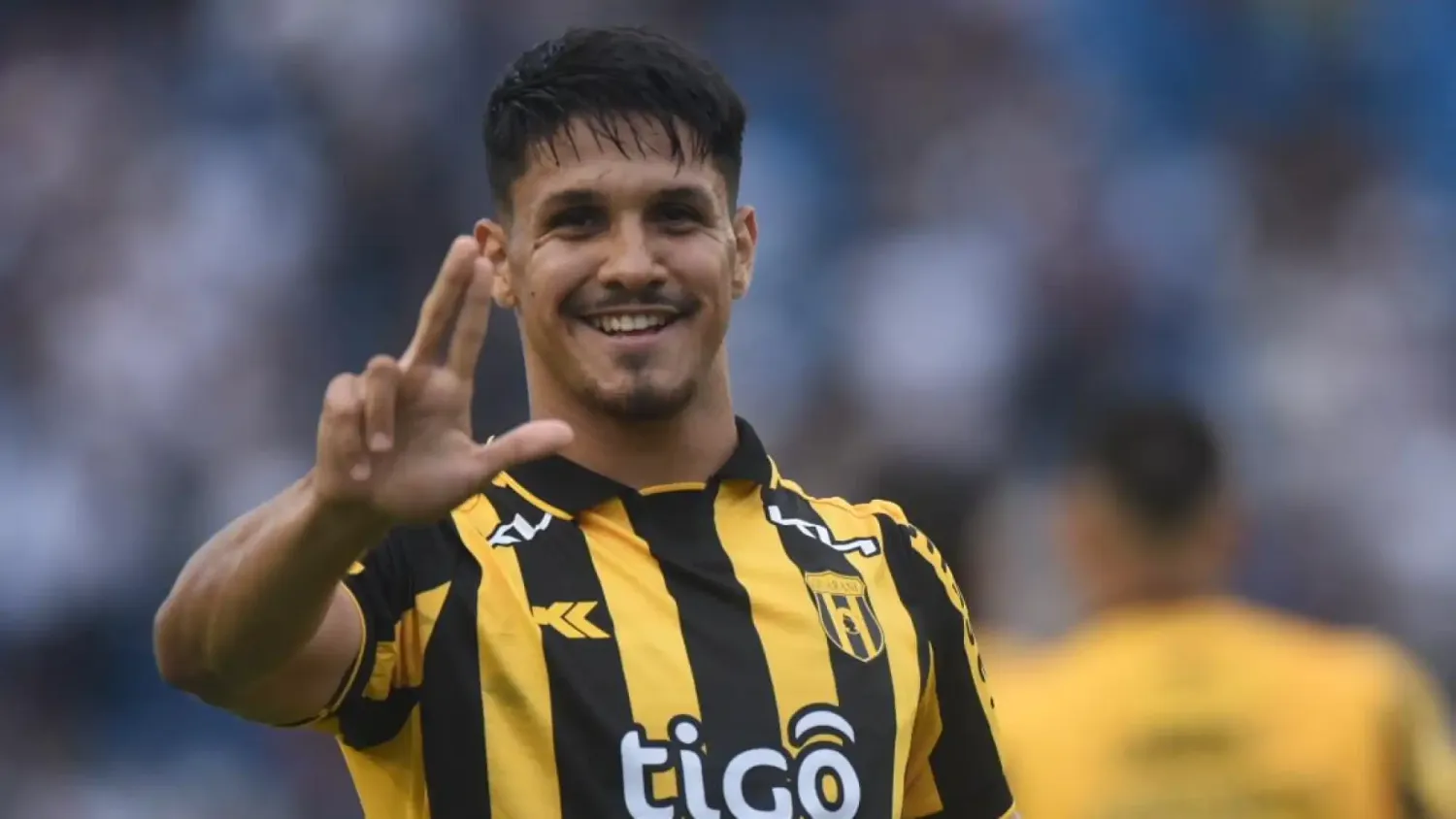 Guaraní se adueña del clásico más añejo y extiende su ventaja