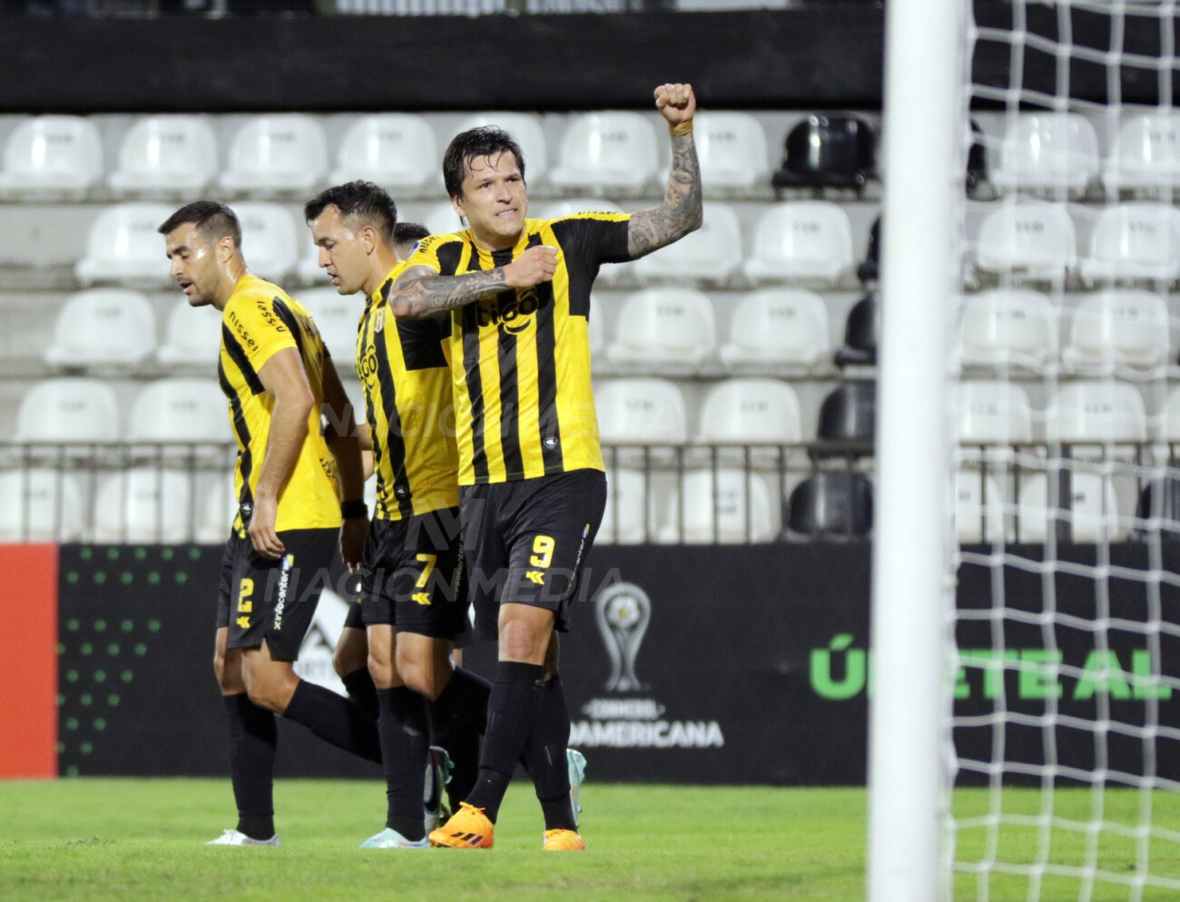 Dos flechazos le bastan a Guaraní para avanzar a octavos