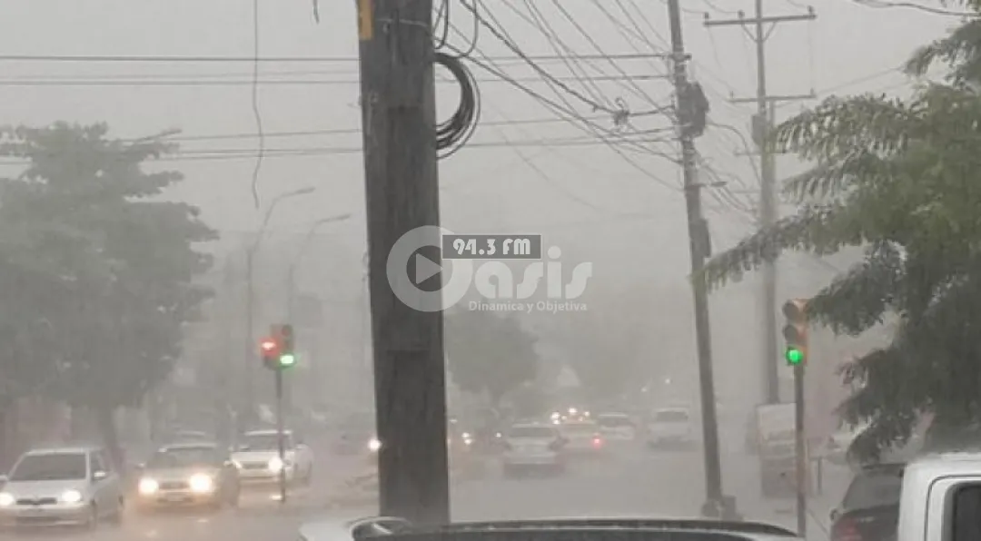 Lluvias y vientos del sur ingresan al país y mejorarían la calidad del aire