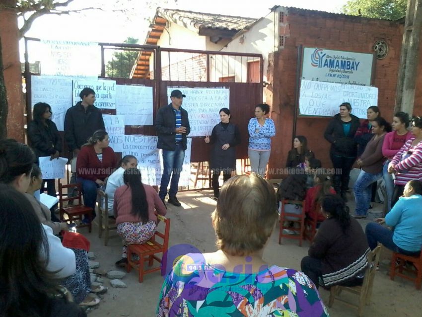 Padres toman Escuela 290 de Pedro Juan