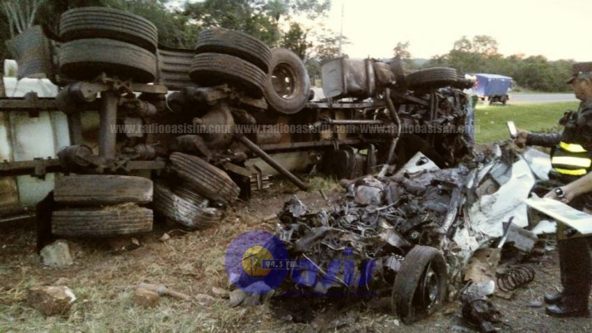 Dos muertos en accidente