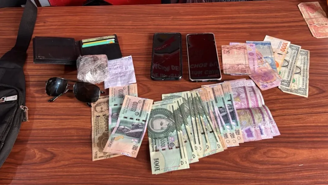 Pasajeros que viajaban con cocaína en un ómnibus fueron detenidos en Santa Rosa del Aguaray