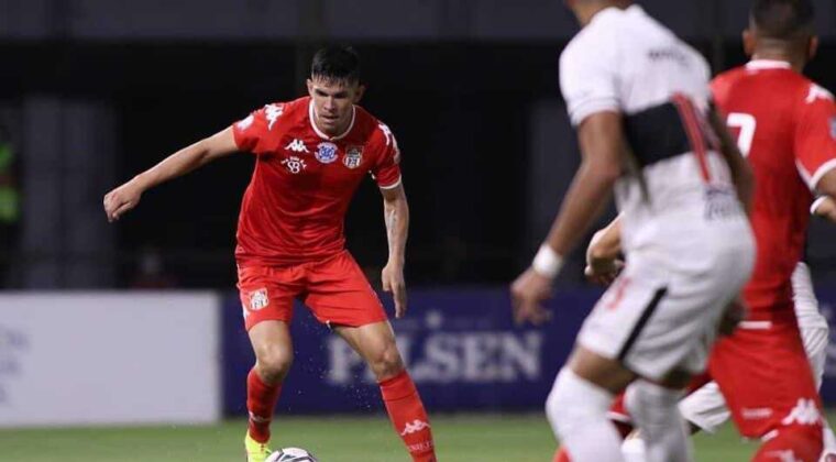 ¡Junior Barreto ya es de Olimpia!