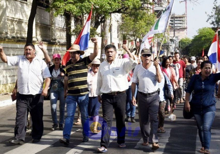 Policía en alerta por marcha