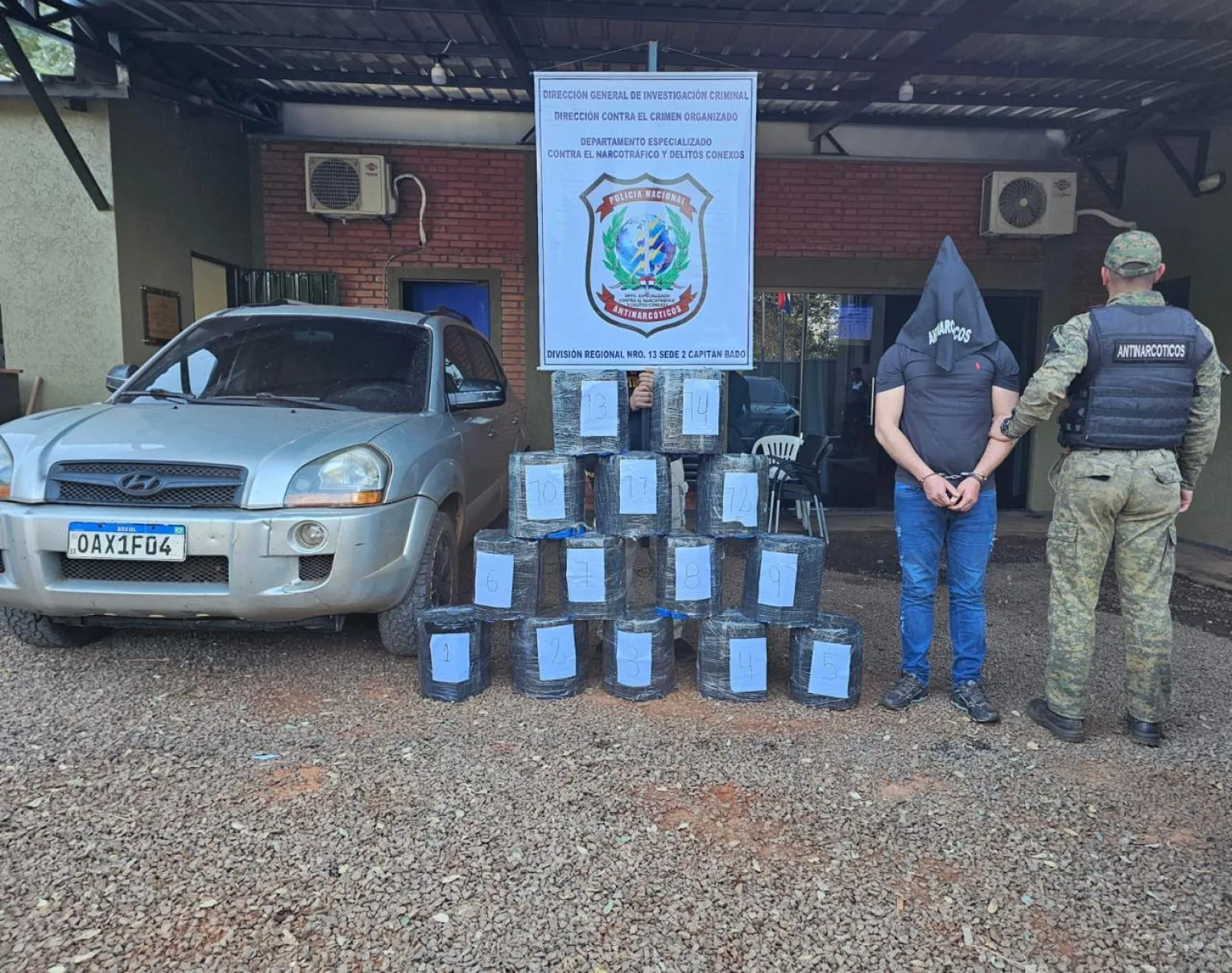 Cae con más de 235 kilos de marihuana prensada en Karapaí durante operativo de SUMAR